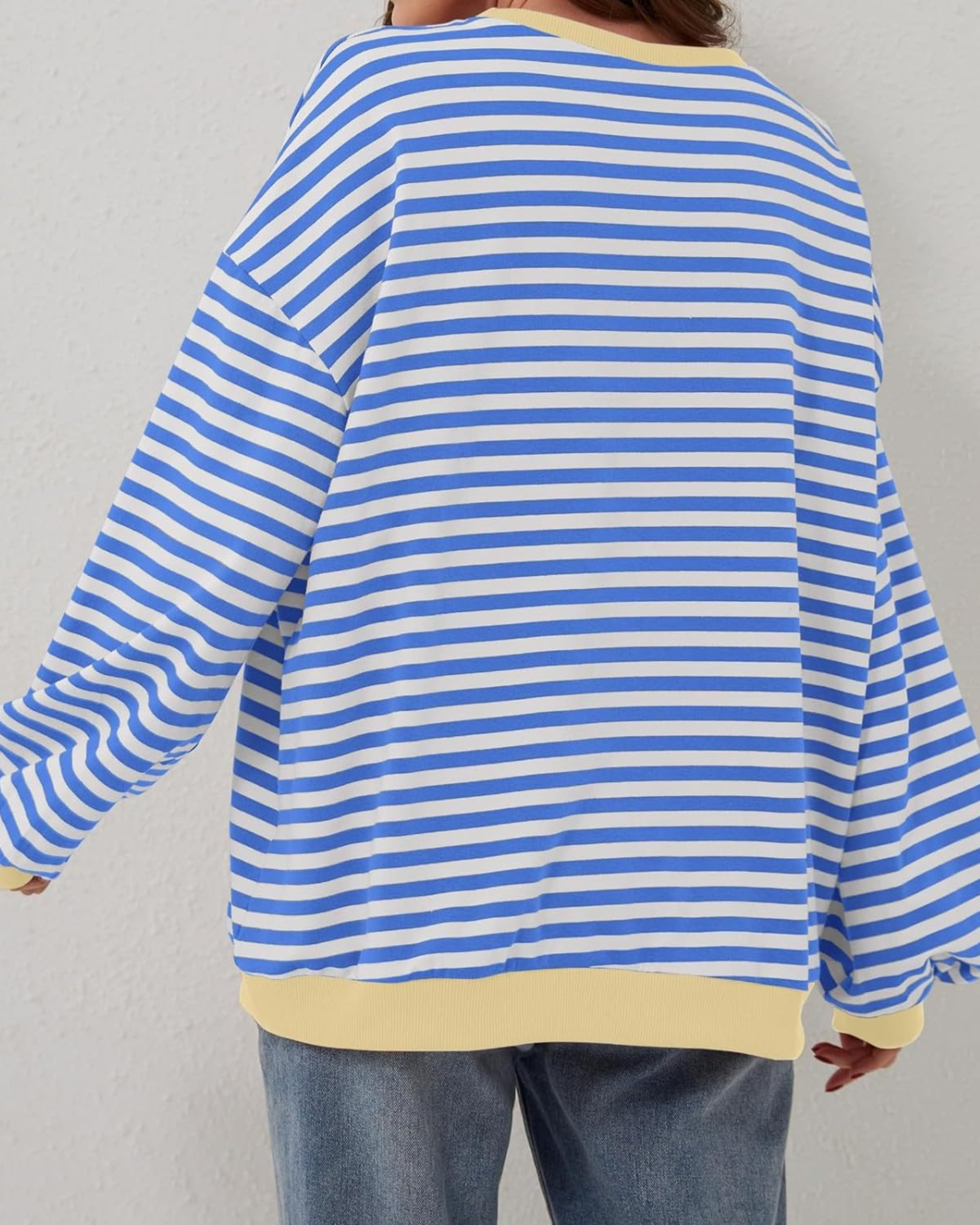 LUA - PREVELIKI PRUGASTI SVEATSHIRT DUGIH RUKAVA