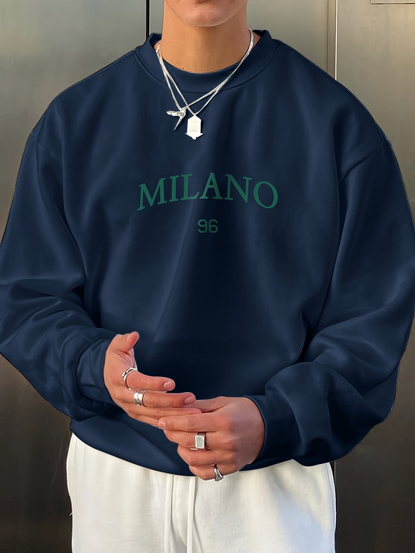 Trendy Oversized Pulover s 'Milano'-Printom za Muškarce | Savršeno za Jesen i Zimu