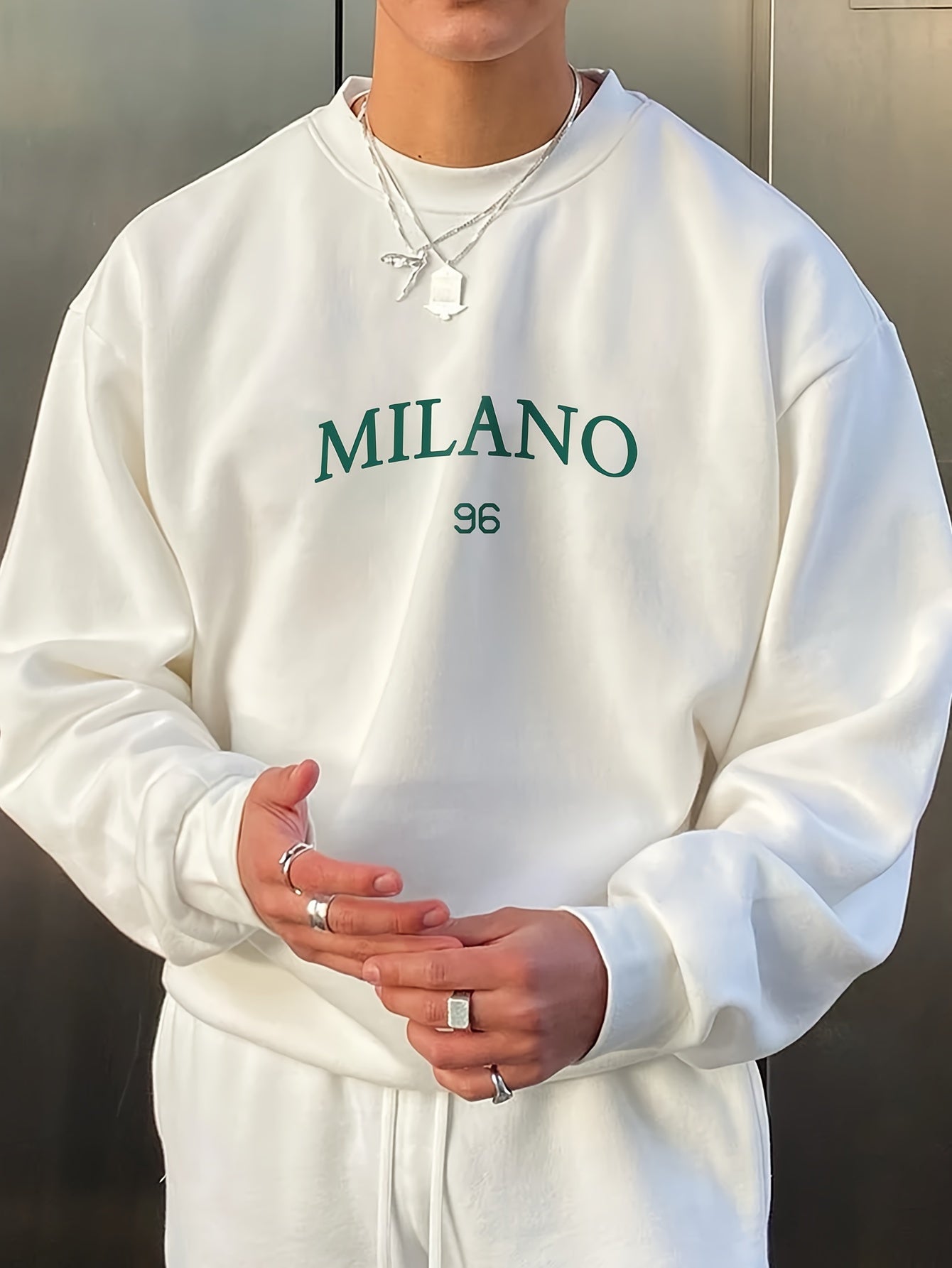 Trendy Oversized Pulover s 'Milano'-Printom za Muškarce | Savršeno za Jesen i Zimu