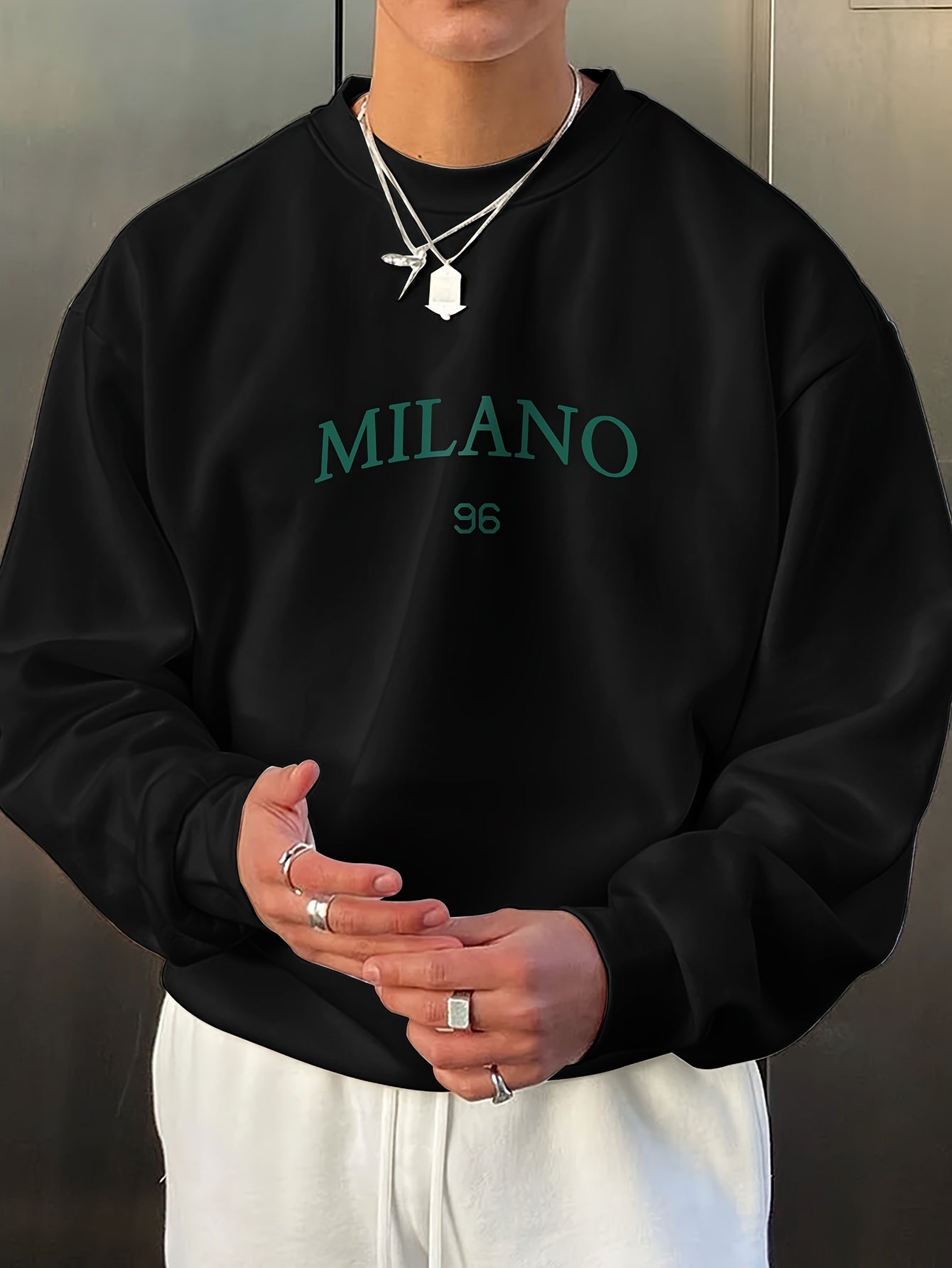 Trendy Oversized Pulover s 'Milano'-Printom za Muškarce | Savršeno za Jesen i Zimu
